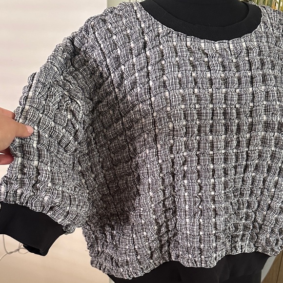 Maeve by Anthropologie Puff Sleeve Bubble Top Textured Women's Top - XLarge - Picture 3 of 13